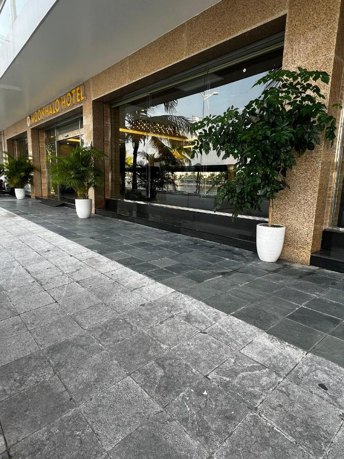 Moon Halo Hotel Ha Long Exterior photo